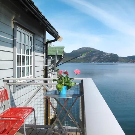 Holiday Risnes Sjobu - Fjs132 Hyllestad
