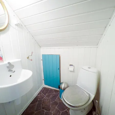 Vakantiehuis Holiday Risnes Sjobu - Fjs132
